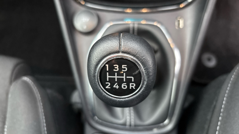 Ford Puma 1.0 EcoBoost Hybrid mHEV Titanium 5dr Petrol Hatchback